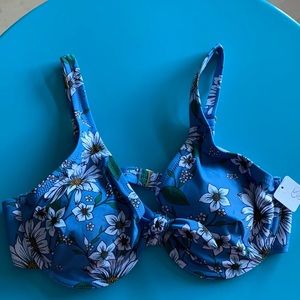 Jessica Simpson Tie Front Underwire Bikini Swim Top